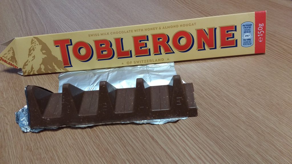 Británicos protestan por la nueva presentación del chocolate Toblerone