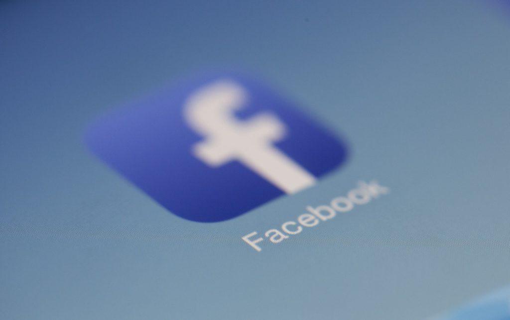 ¿Is Facebook indeed excuting an antitrust conduct?