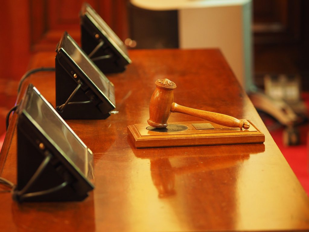 (Español) Registro marcario en disputa quedó incurso en el fenómeno de caducidad, por lo que es no procedente conceder su nulidad
